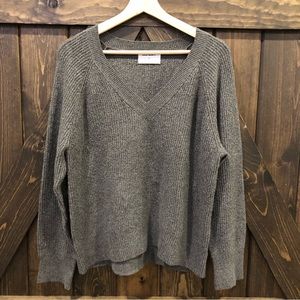 Old navy vneck oversized ribbed gray sweater